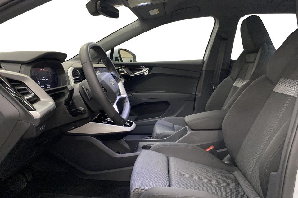 Audi Q4 e-tron 45 Progress 5d