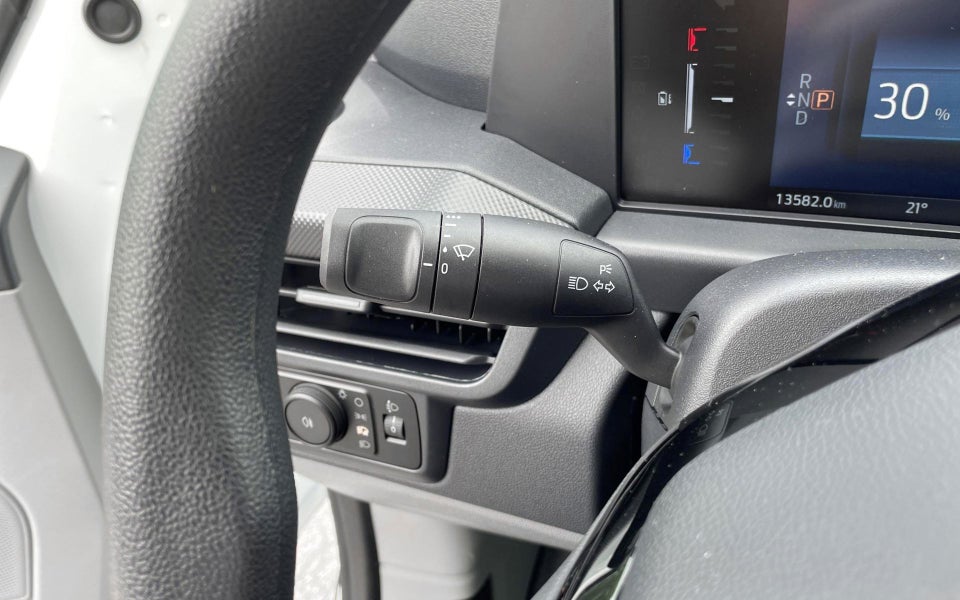 Ford E-Transit Custom 320L 64 Trend