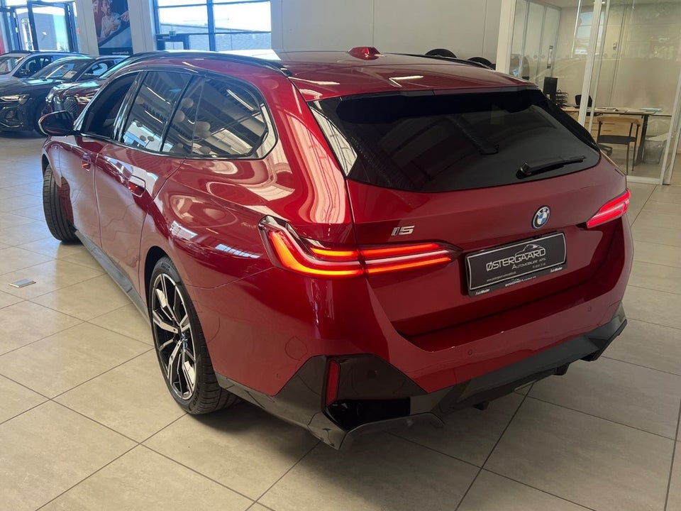 BMW i5 eDrive40 Touring Fully Charged M-Sport 5d