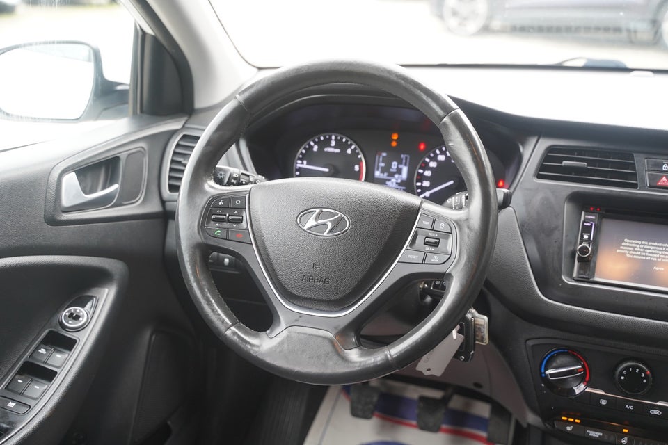 Hyundai i20 1,1 CRDi 75 Trend 5d
