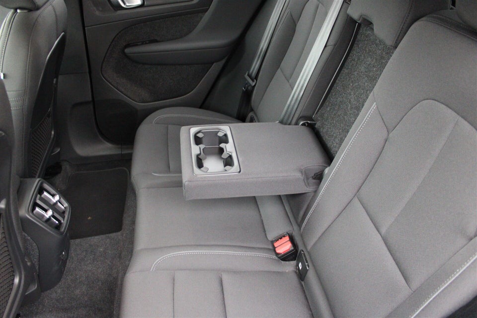 Volvo EX40 Extended Range Core 5d