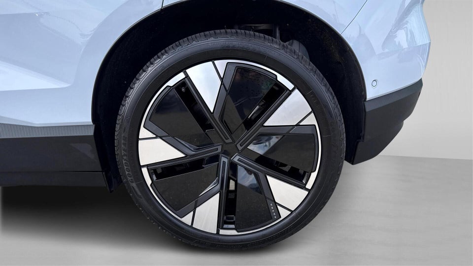 Volvo EX30 Extended Range Ultra 5d