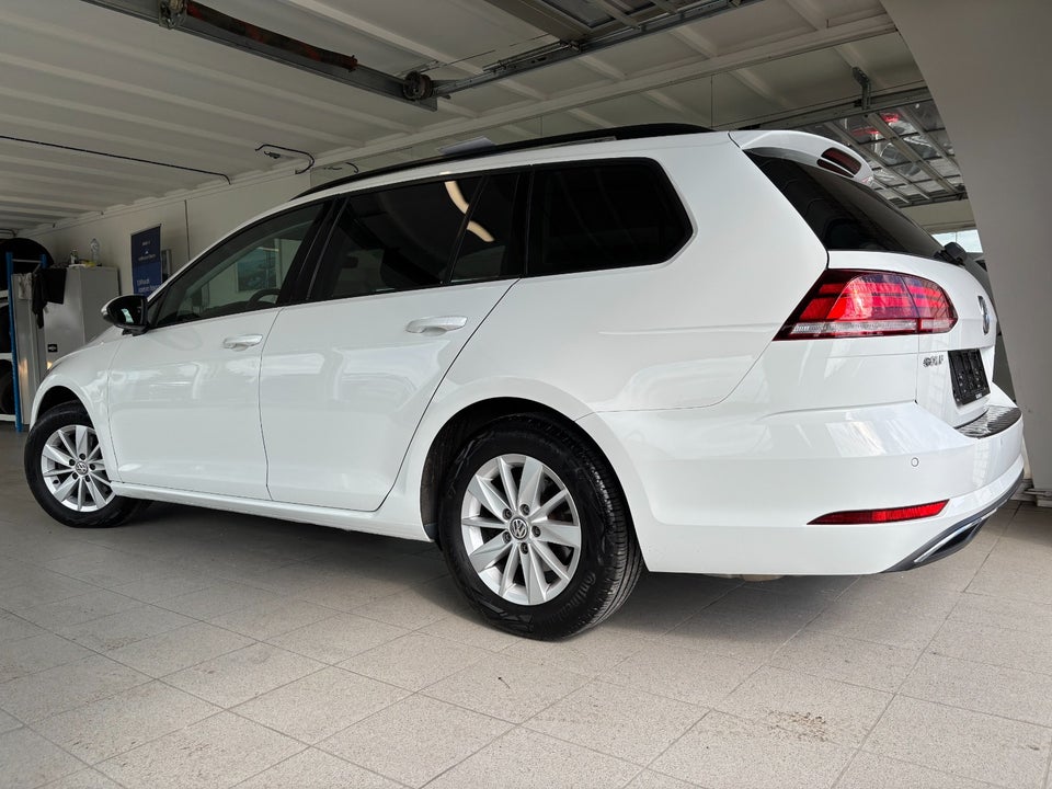 VW Golf VII 1,4 TSi 125 Comfortline Variant DSG 5d