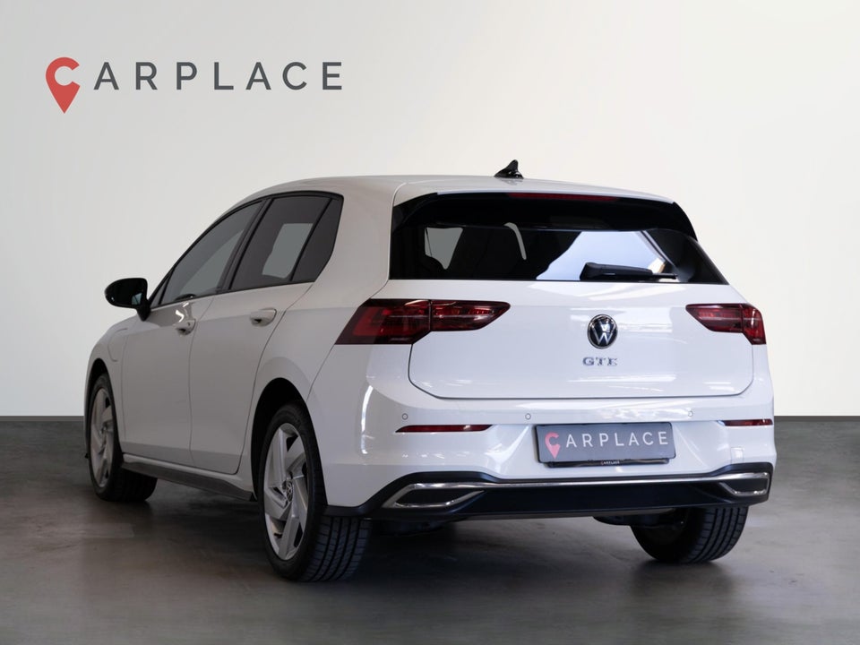 VW Golf VIII 1,4 GTE DSG 5d