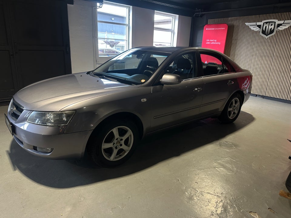 Hyundai Sonata 2,4 GLS 4d