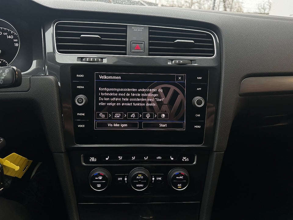 VW Golf VII 1,5 TSi 150 Comfortline Variant 5d