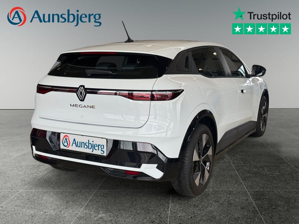 Renault Megane E-Tech 40 Equilibre 5d