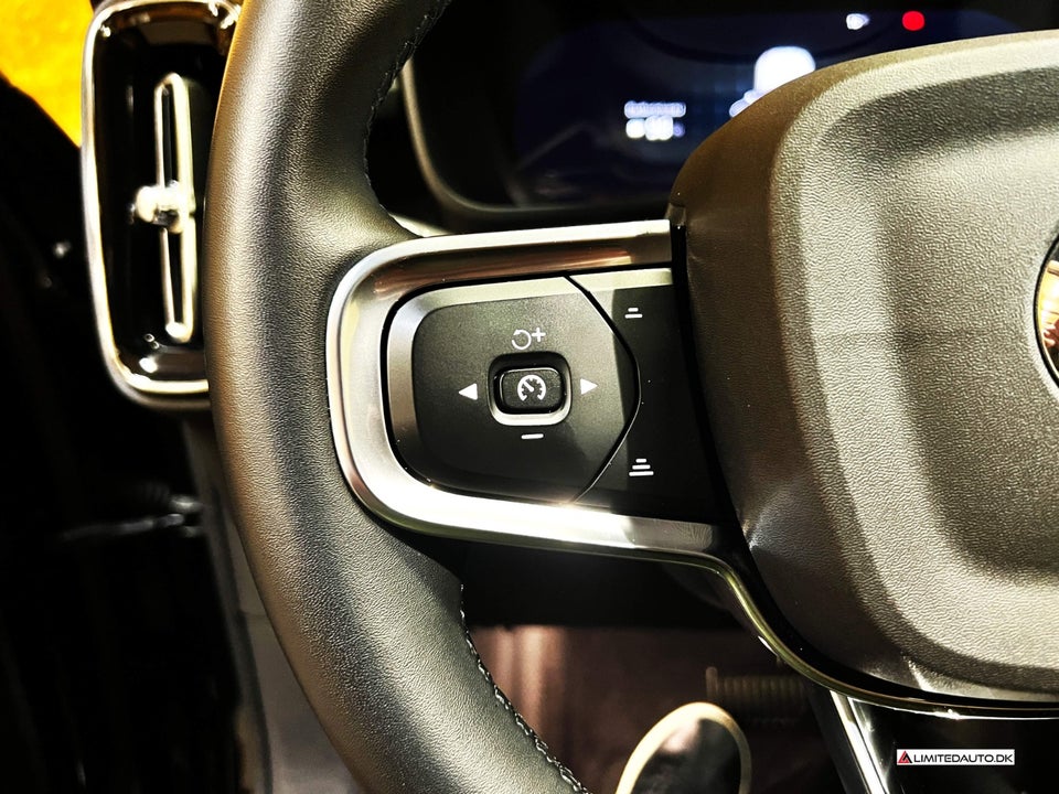 Volvo XC40 P6 ReCharge Plus 5d