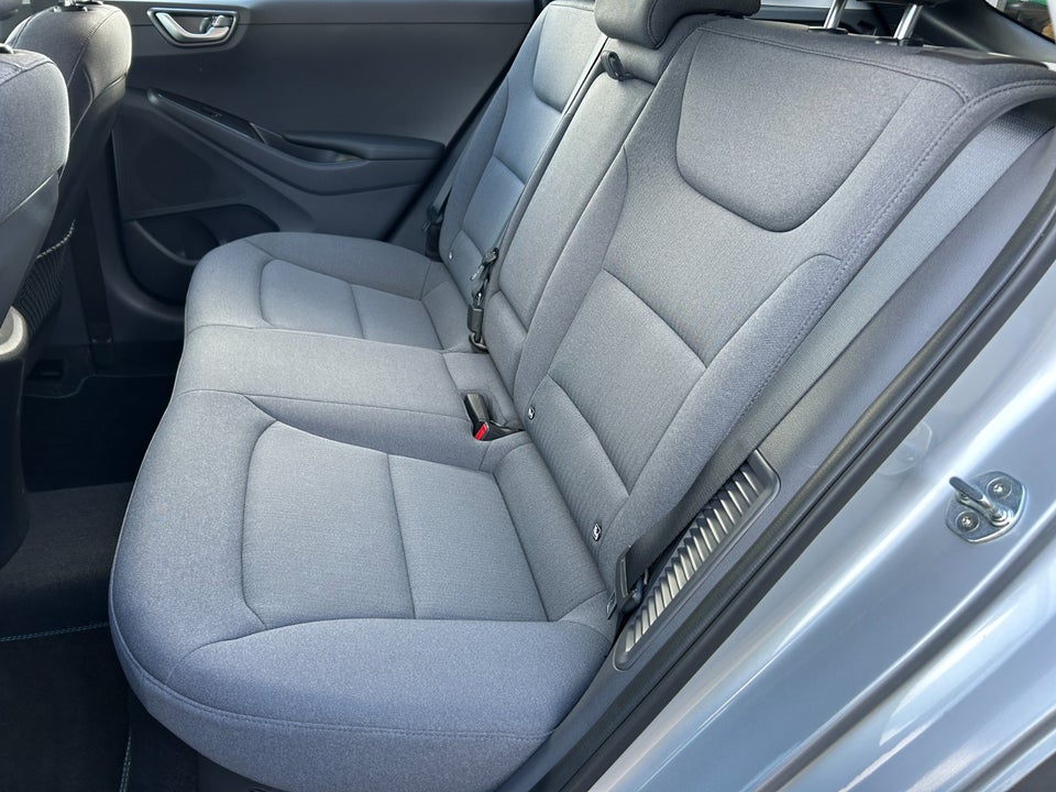 Hyundai Ioniq 1,6 PHEV Trend DCT 5d