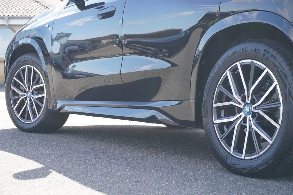 BMW iX1 xDrive30 M-Sport 5d