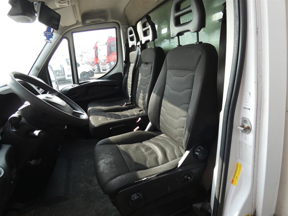Iveco Daily 2,3 35S13 Alukasse m/lift AG8 2d