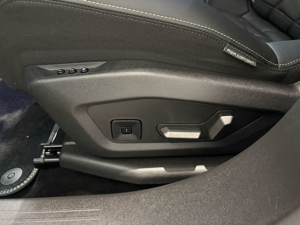 Peugeot e-5008 77 GT 7prs 5d