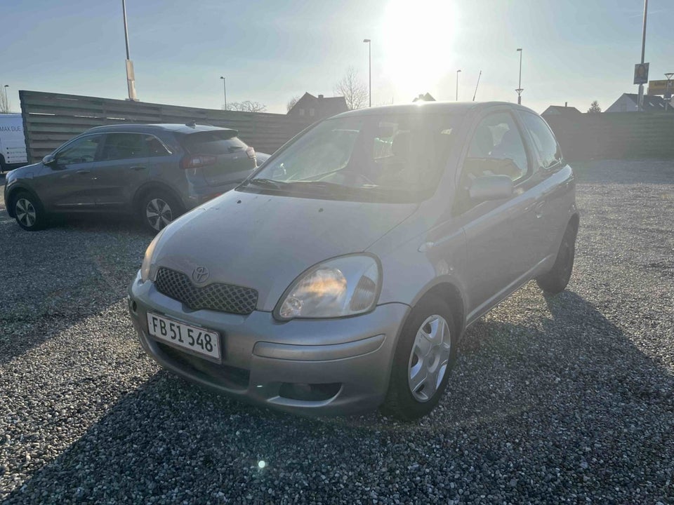 Toyota Yaris 1,3 Luna 3d