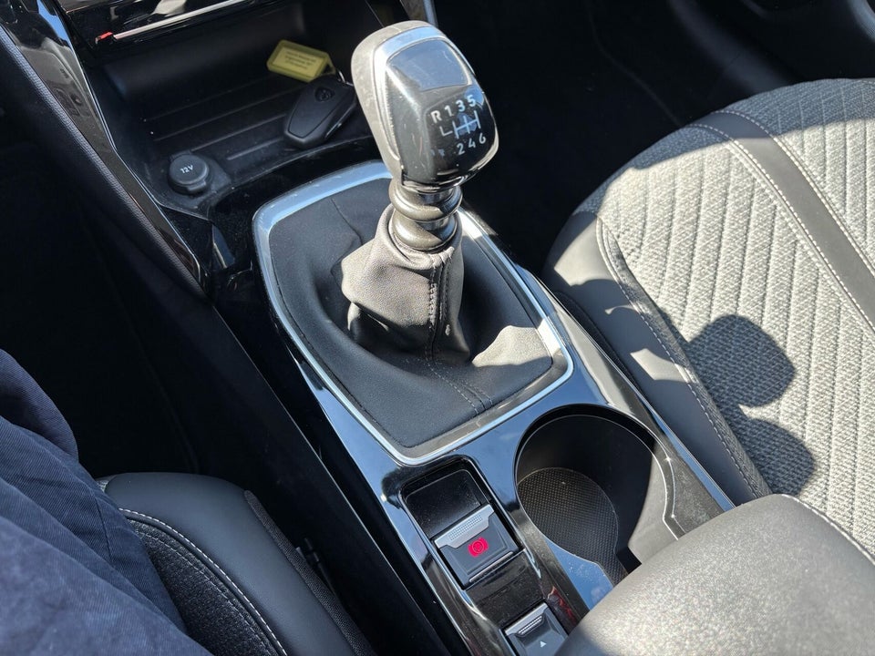 Peugeot 208 1,2 PureTech 100 Allure+ 5d