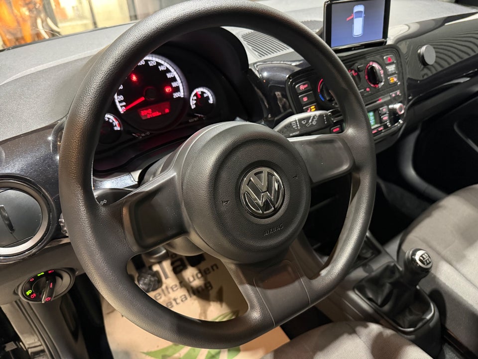 VW Up! 1,0 60 Cheer Up! BMT 5d