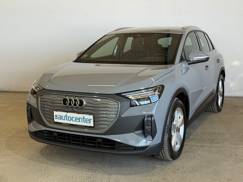 Audi Q4 e-tron 40 S-line 5d