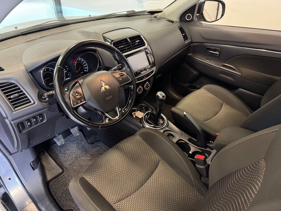 Mitsubishi ASX 1,6 Intense 5d