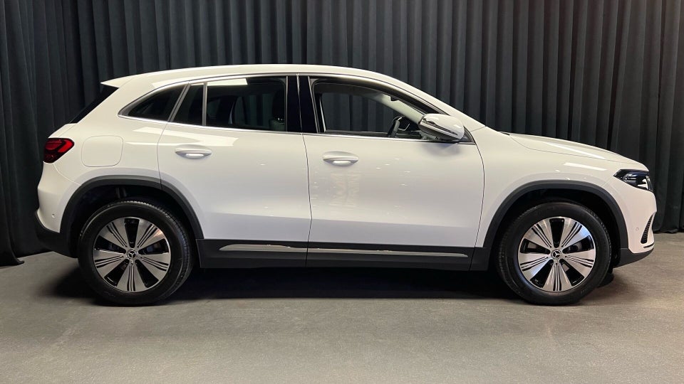 Mercedes EQA250+ Progressive Advance 5d