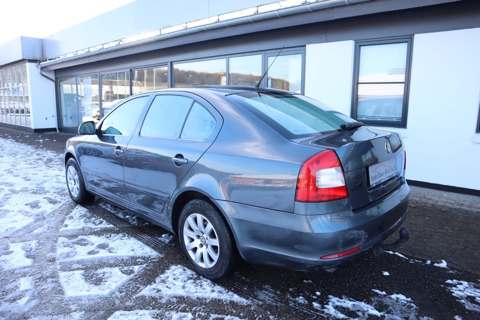 Skoda Octavia 1,8 TSi 160 Ambiente 5d