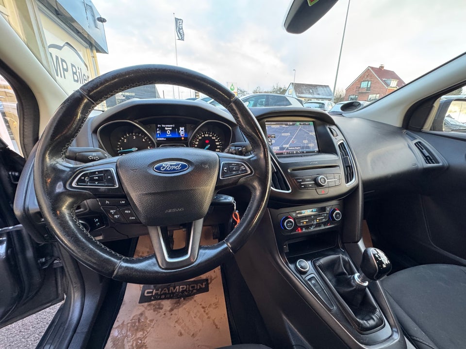 Ford Focus 1,5 TDCi 95 Titanium stc. 5d