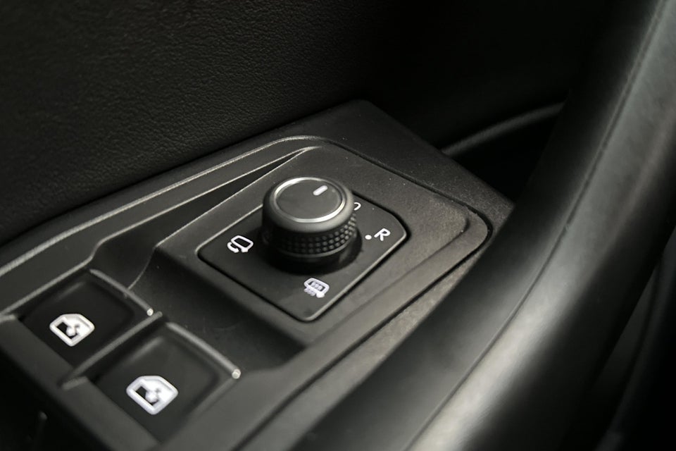 VW T-Roc 1,5 TSi 150 R-line+ DSG 5d