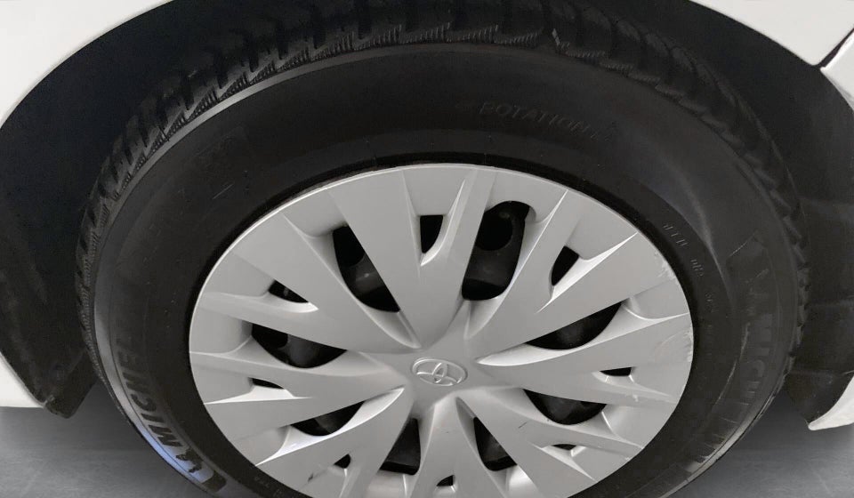 Toyota Yaris 1,5 Hybrid H3 Smart e-CVT 5d