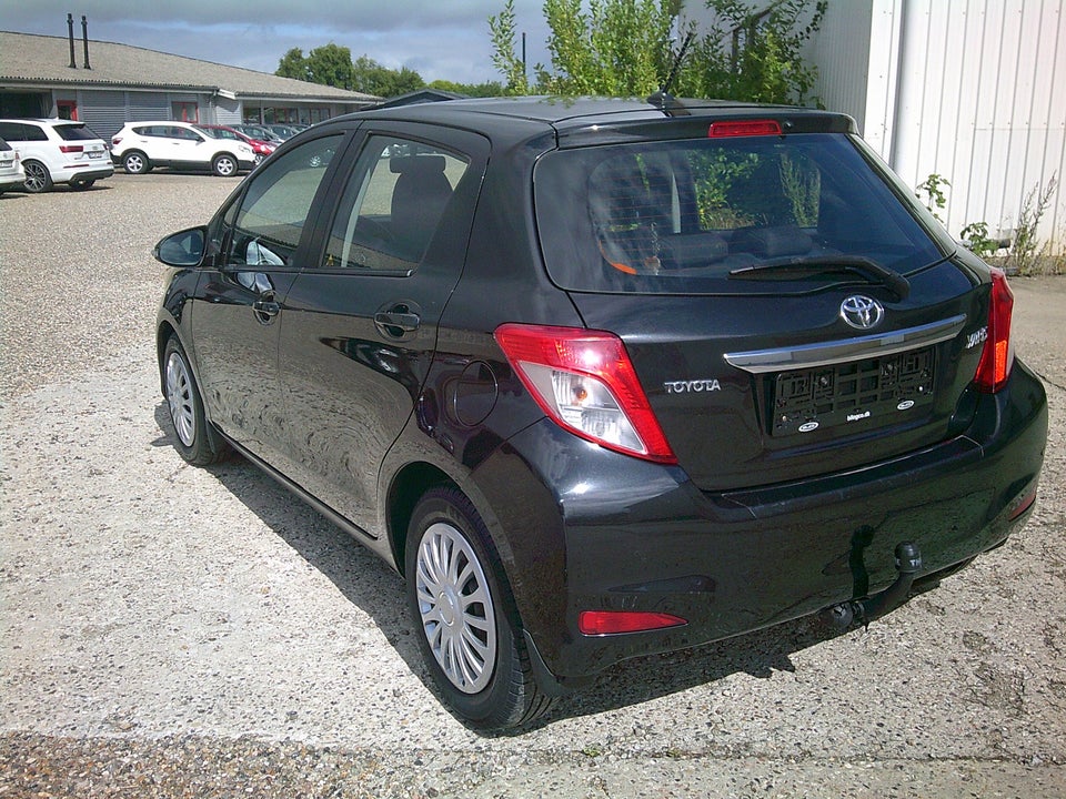 Toyota Yaris 1,4 D-4D T2 5d