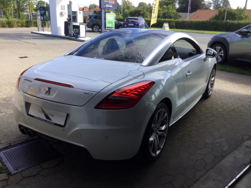 Peugeot RCZ 1,6 THP 200 2d