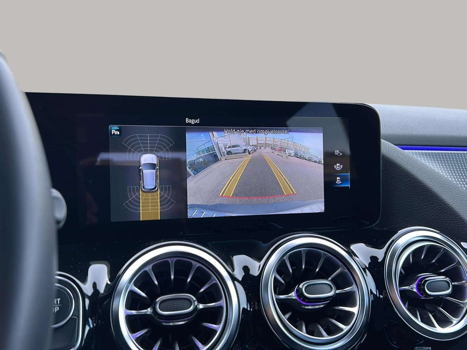 Mercedes EQA250 Progressive 5d