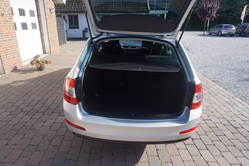 Skoda Octavia 1,4 TSi 150 Style Combi 5d