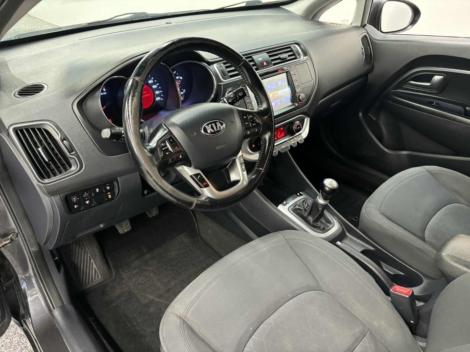 Kia Rio 1,2 CVVT Attraction 5d