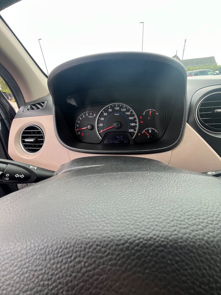 Hyundai i10 1,0 Access 5d