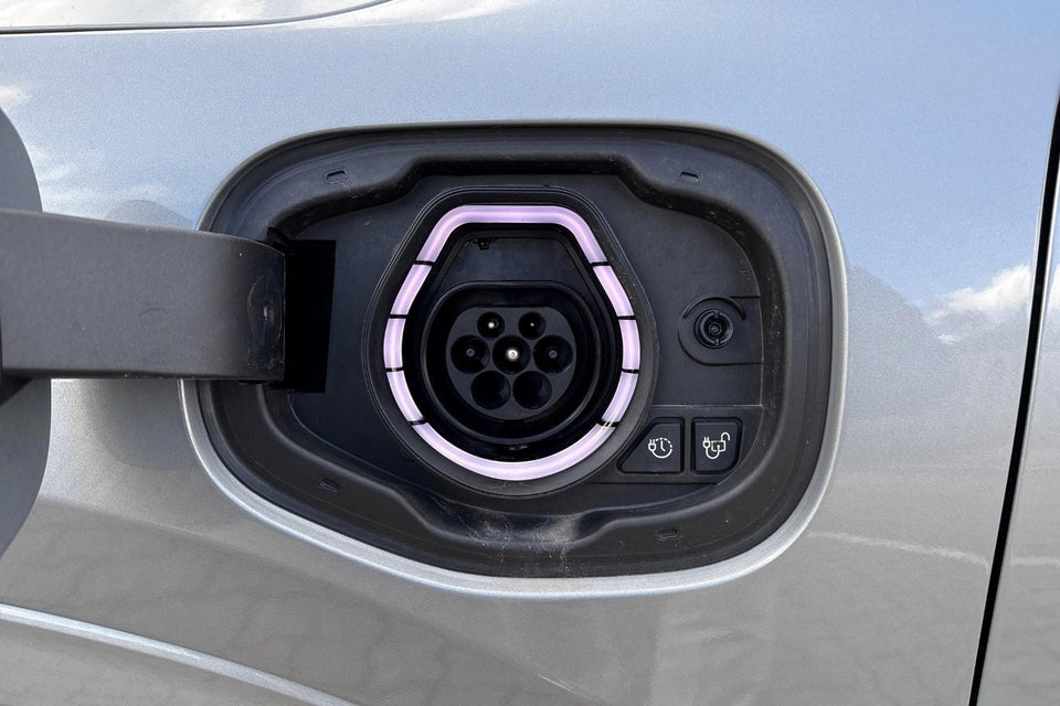 Ford Kuga 2,5 PHEV ST-Line X CVT 5d