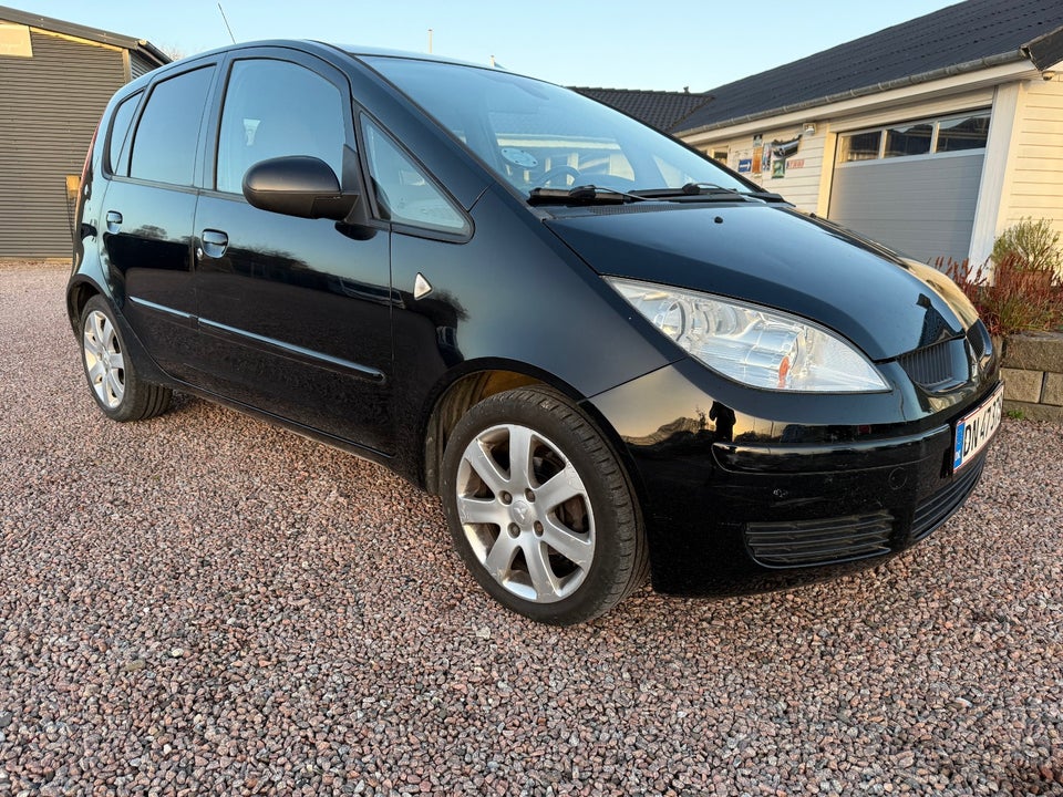 Mitsubishi Colt 1,5 Instyle 5d