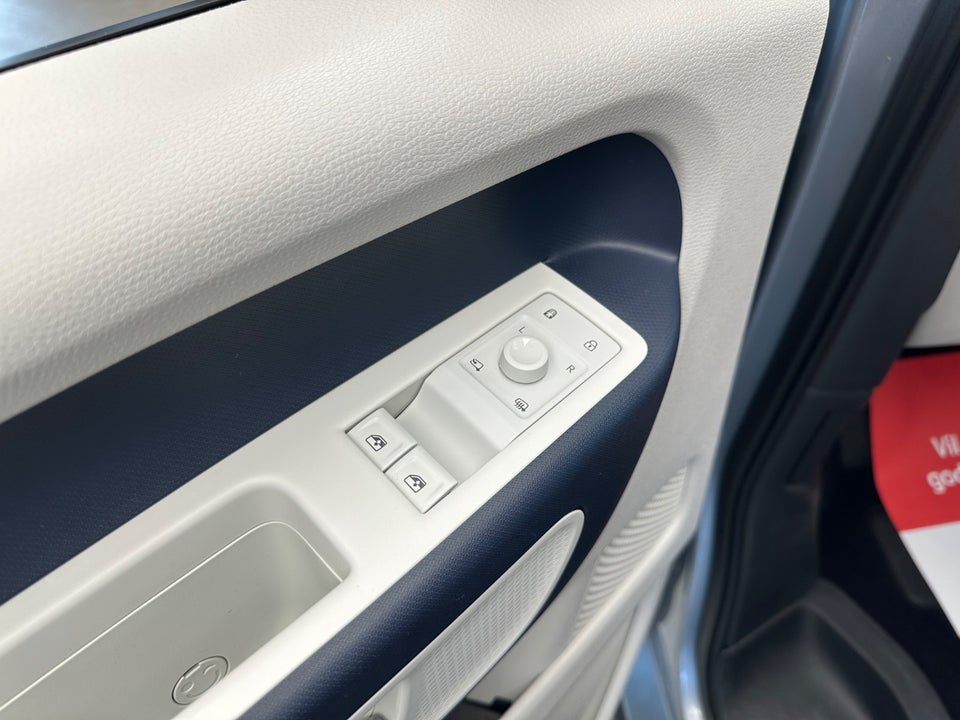 VW ID.Buzz 77 Pro SWB 5d