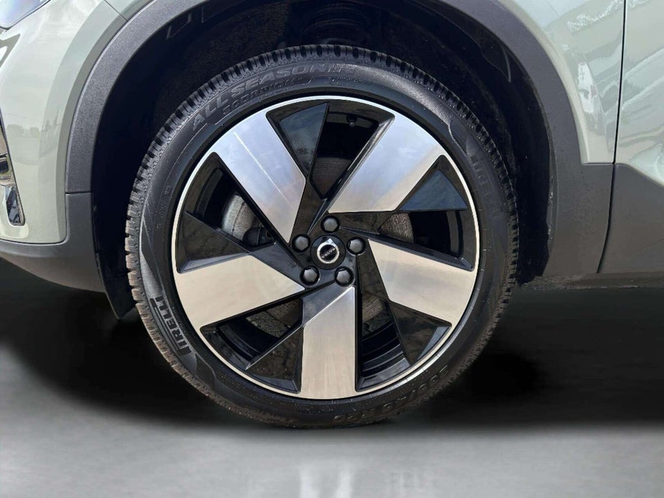 Volvo XC40 ReCharge Core 5d