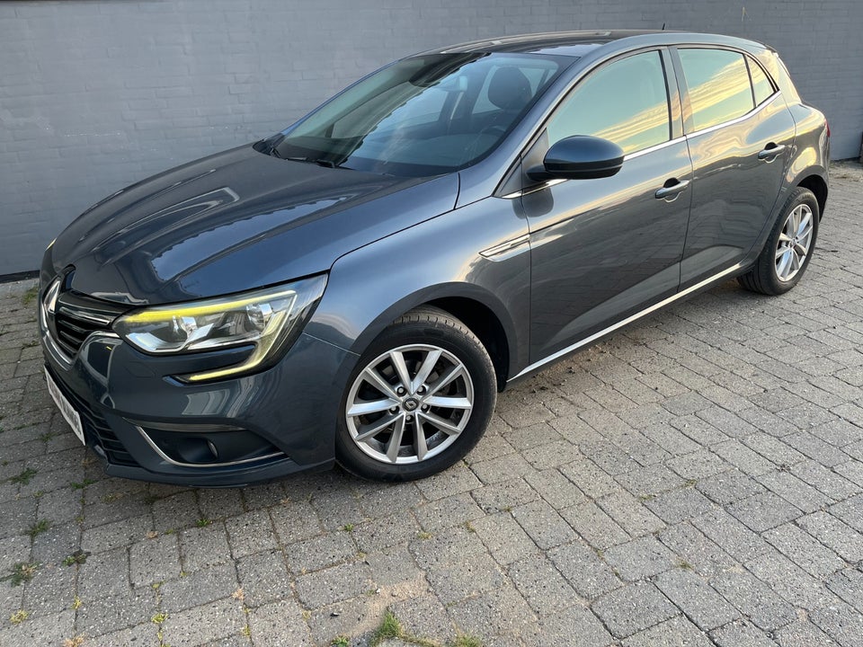 Renault Megane IV 1,2 TCe 100 Zen 5d