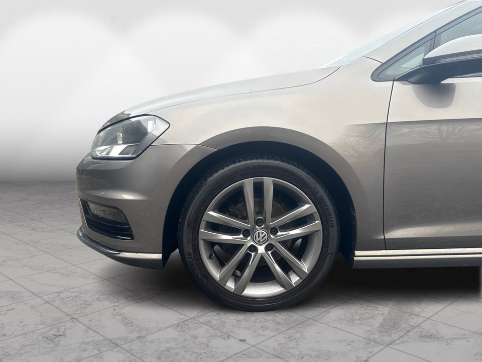 VW Golf VII 1,4 TSi 140 R-line DSG BMT 5d