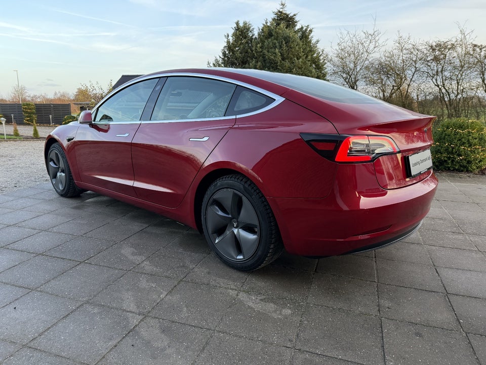 Tesla Model 3 Long Range AWD 4d