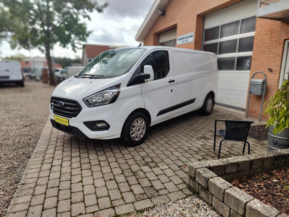 Ford Transit Custom 320L 2,0 TDCi 130 Trend