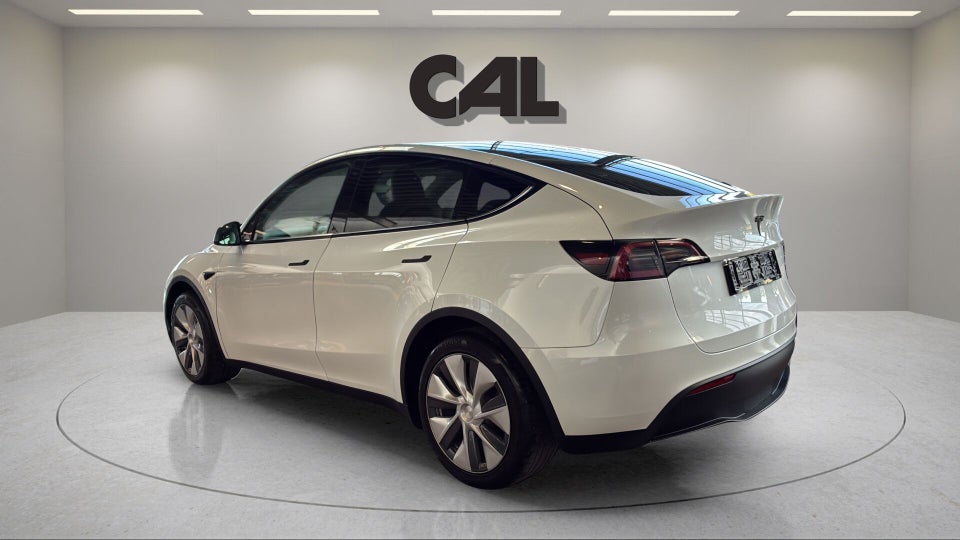 Tesla Model Y Long Range AWD 5d
