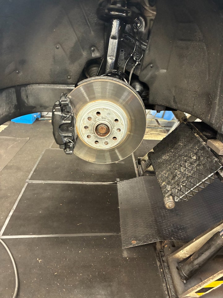 Audi Q3 1,4 TFSi 150 Sport S-tr. 5d