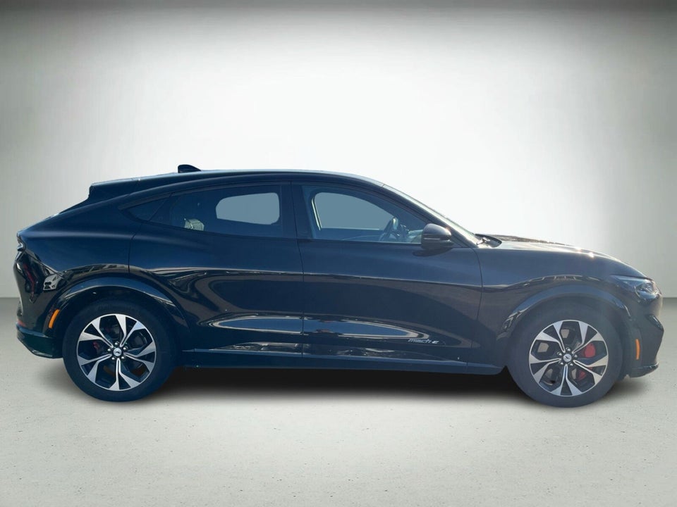 Ford Mustang Mach-E 98 Premium Extended Range 5d