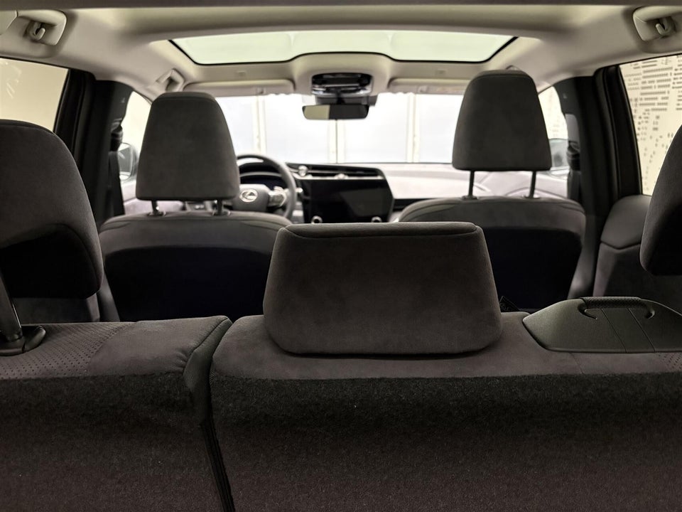 Lexus RZ300e Luxury 5d