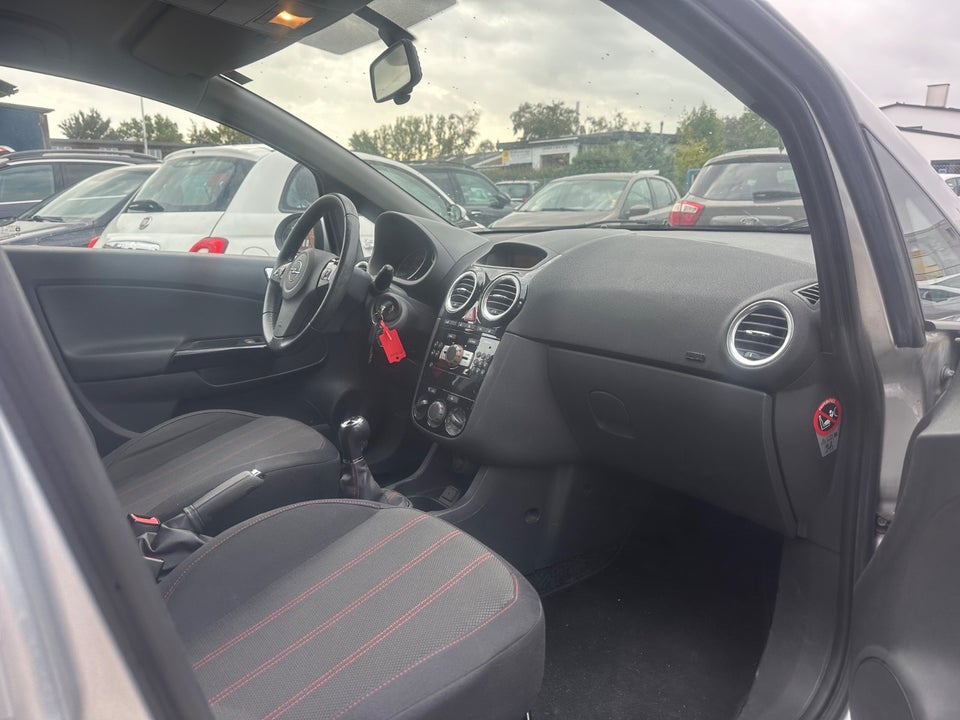 Opel Corsa 1,2 16V Enjoy 5d