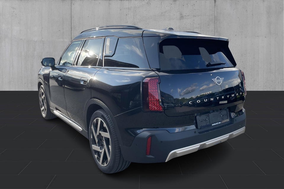 MINI Countryman SE Favoured Trim XL ALL4 5d