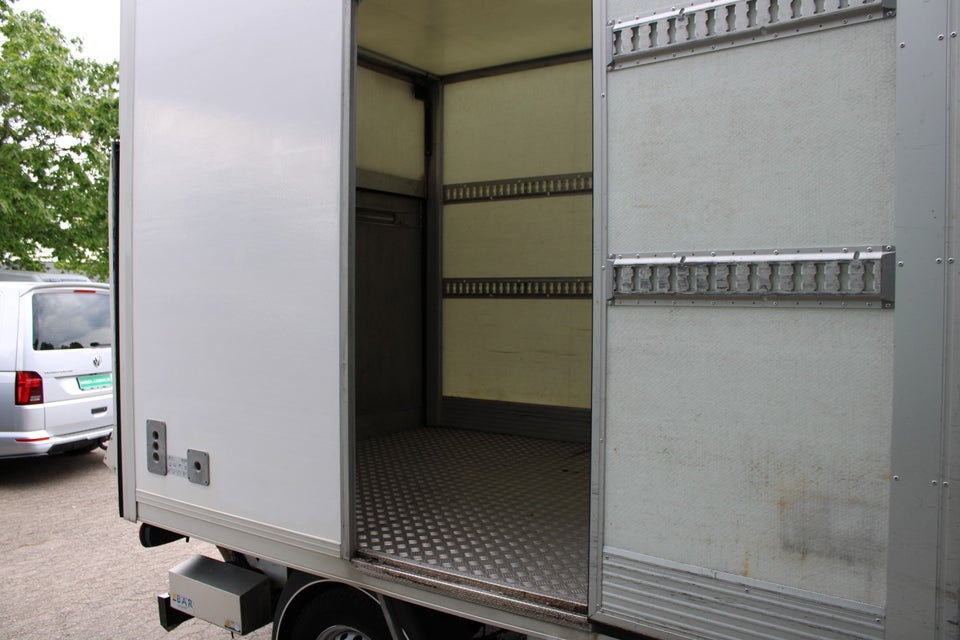 Renault Master IV T35 2,3 dCi 180 L2 Alukasse m/lift