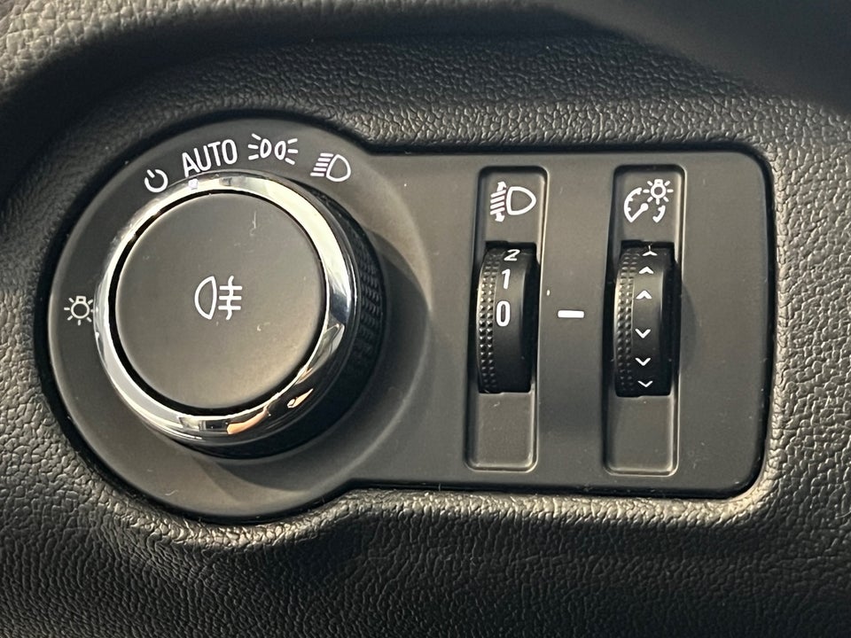 Opel Insignia 1,6 CDTi 136 Cosmo Sports Tourer aut. 5d