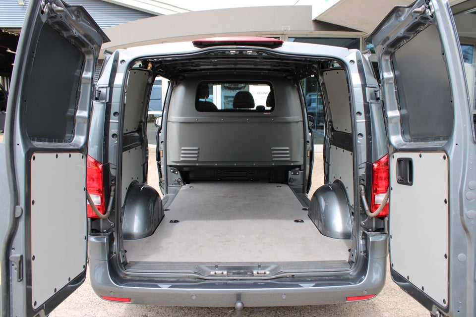 Mercedes Vito 116 2,0 CDi Kassevogn aut. L RWD