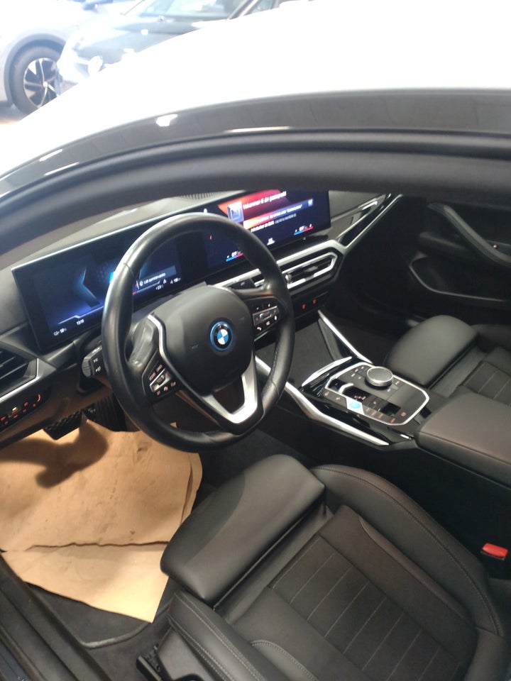 BMW i4 eDrive35 Charged Plus 5d